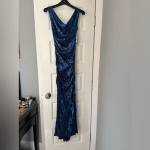 Nicole Miller Elegant Black Dress